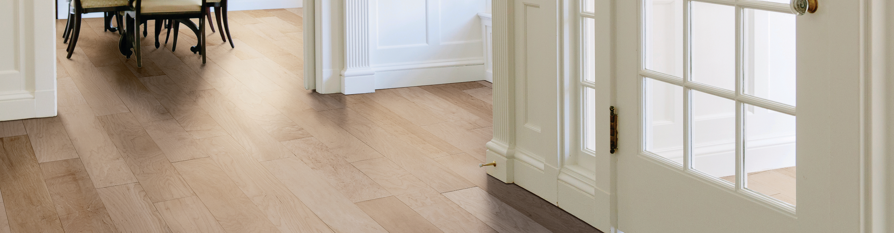 Light Oak Hardwood in Dining Room Hallway